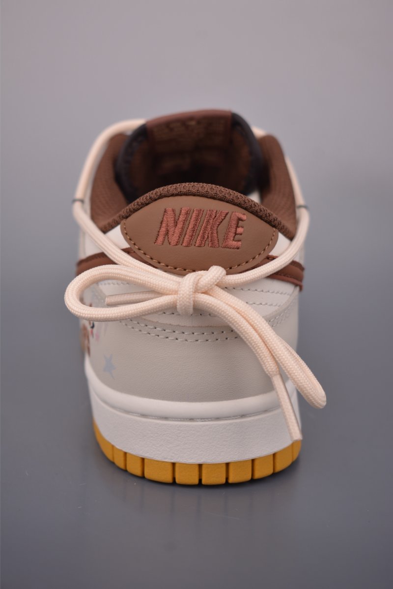 Nike SB Dunk Low 'Brown' view