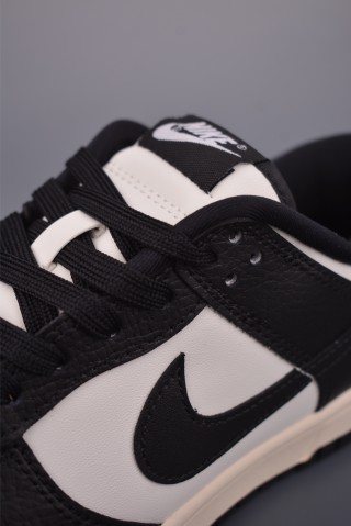 Nike SB Dunk Low view 7