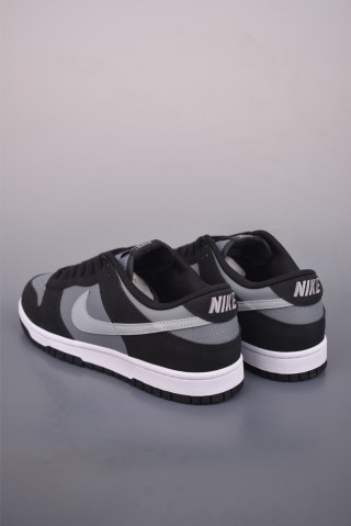 Nike SB Dunk Low view 2