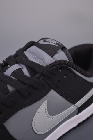 Nike SB Dunk Low view 7