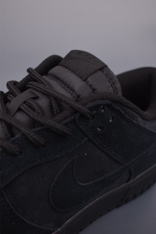 Nike SB Dunk Low view 7