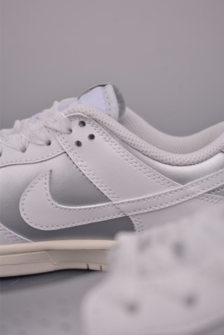 Nike SB Dunk Low 'White / Silver' view 8