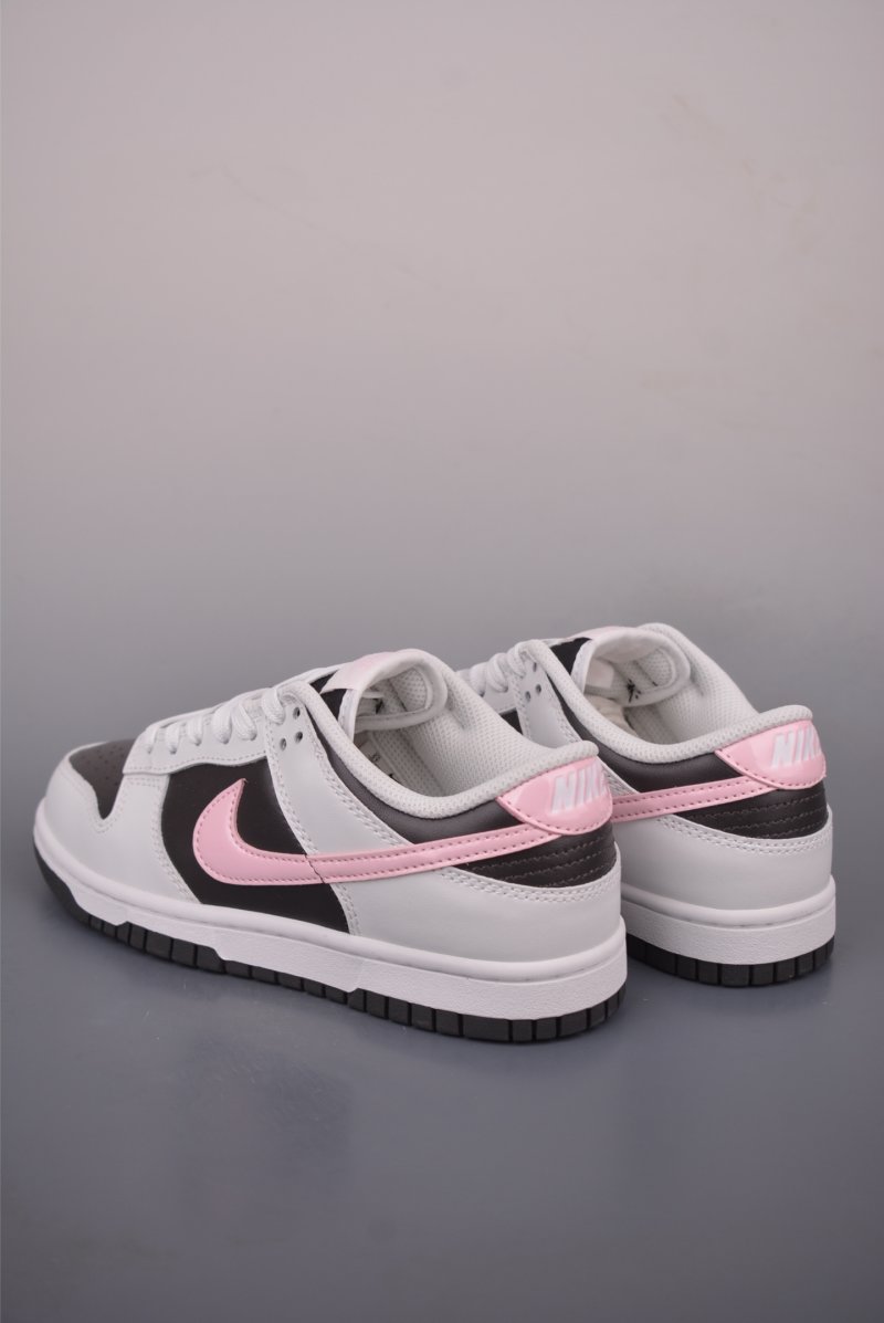 Nike SB Dunk Low 'Grey / Pink' view