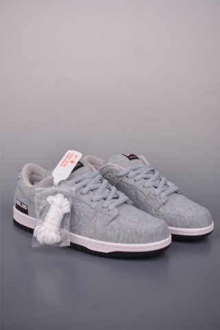 Nike SB Dunk Low 'Costco' view 1