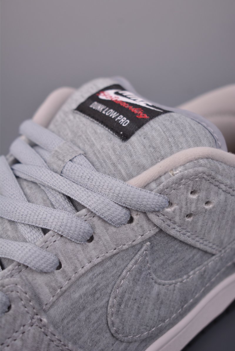 Nike SB Dunk Low 'Costco' view