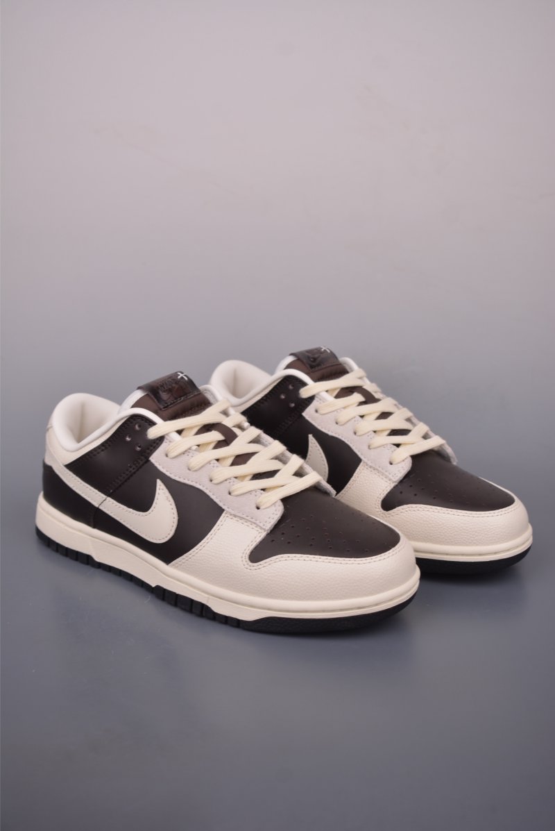 Nike SB Dunk Low