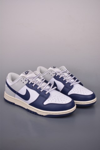 Nike SB Dunk Low view 1
