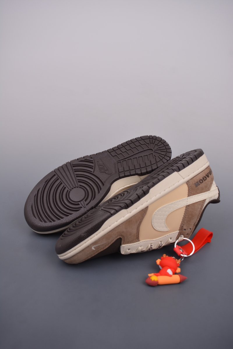 Nike SB Dunk Low 'Dragon' view