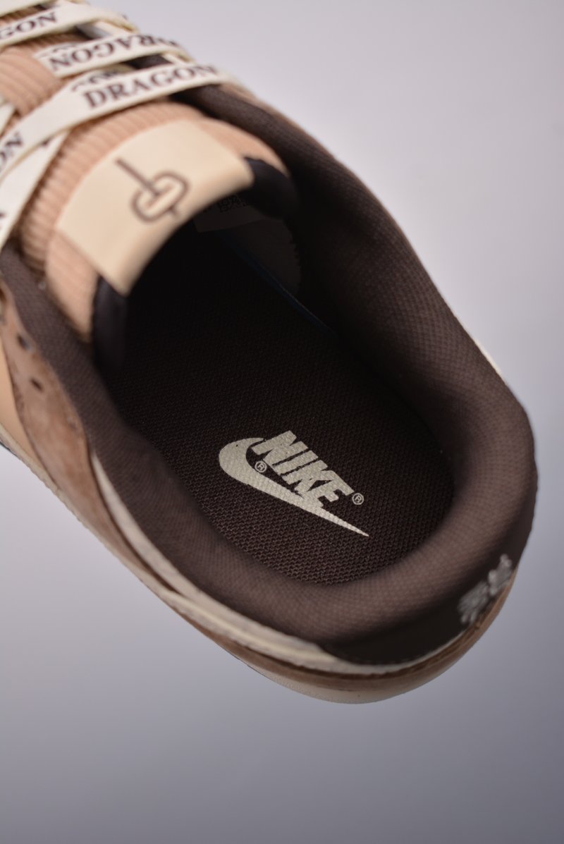 Nike SB Dunk Low 'Dragon' view
