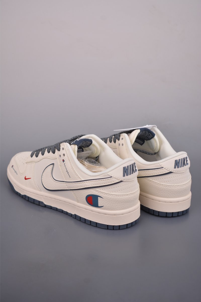 Nike SB Dunk Low 'Champion' view