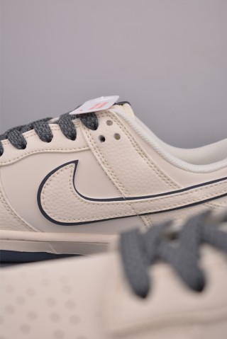 Nike SB Dunk Low 'Champion' view 8