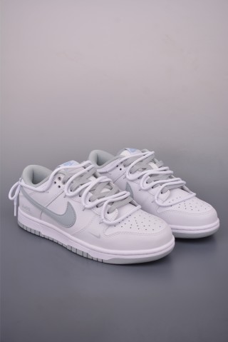 Nike SB Dunk Low 'Just Do It' view 1
