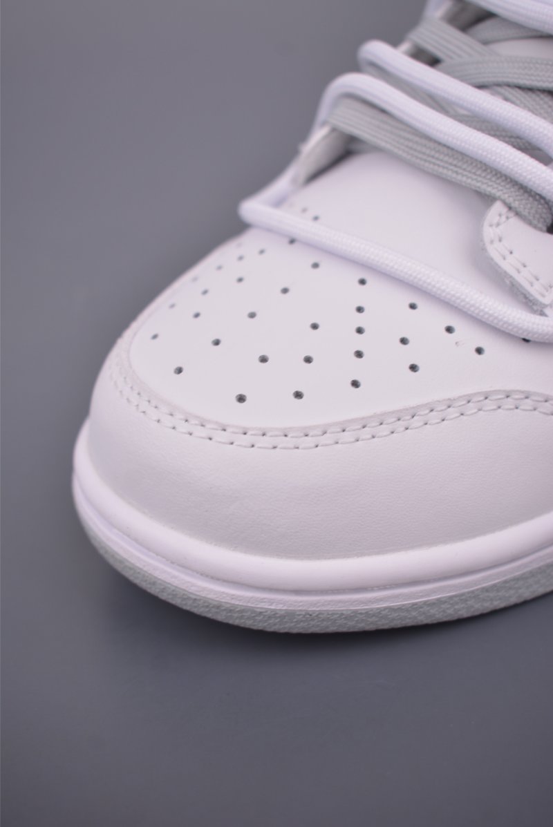 Nike SB Dunk Low 'Just Do It' view