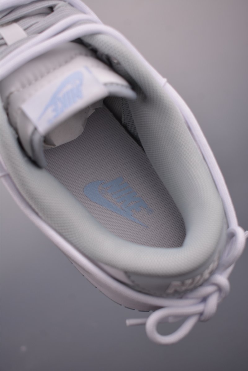Nike SB Dunk Low 'Just Do It' view