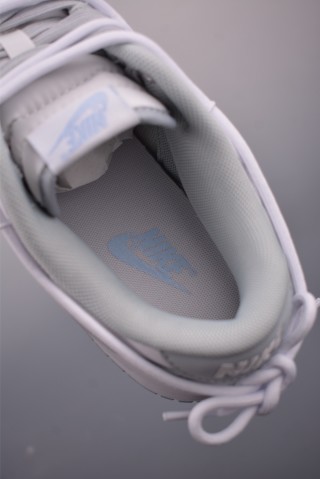 Nike SB Dunk Low 'Just Do It' view 9