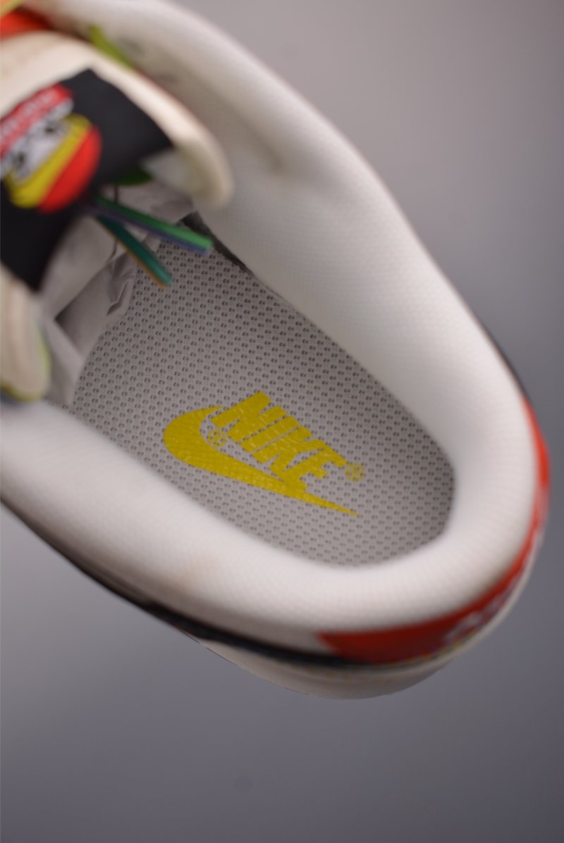 Nike SB Dunk Low 'Labubu' view