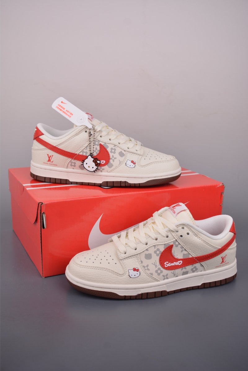 Nike SB Dunk Low 'LV' view