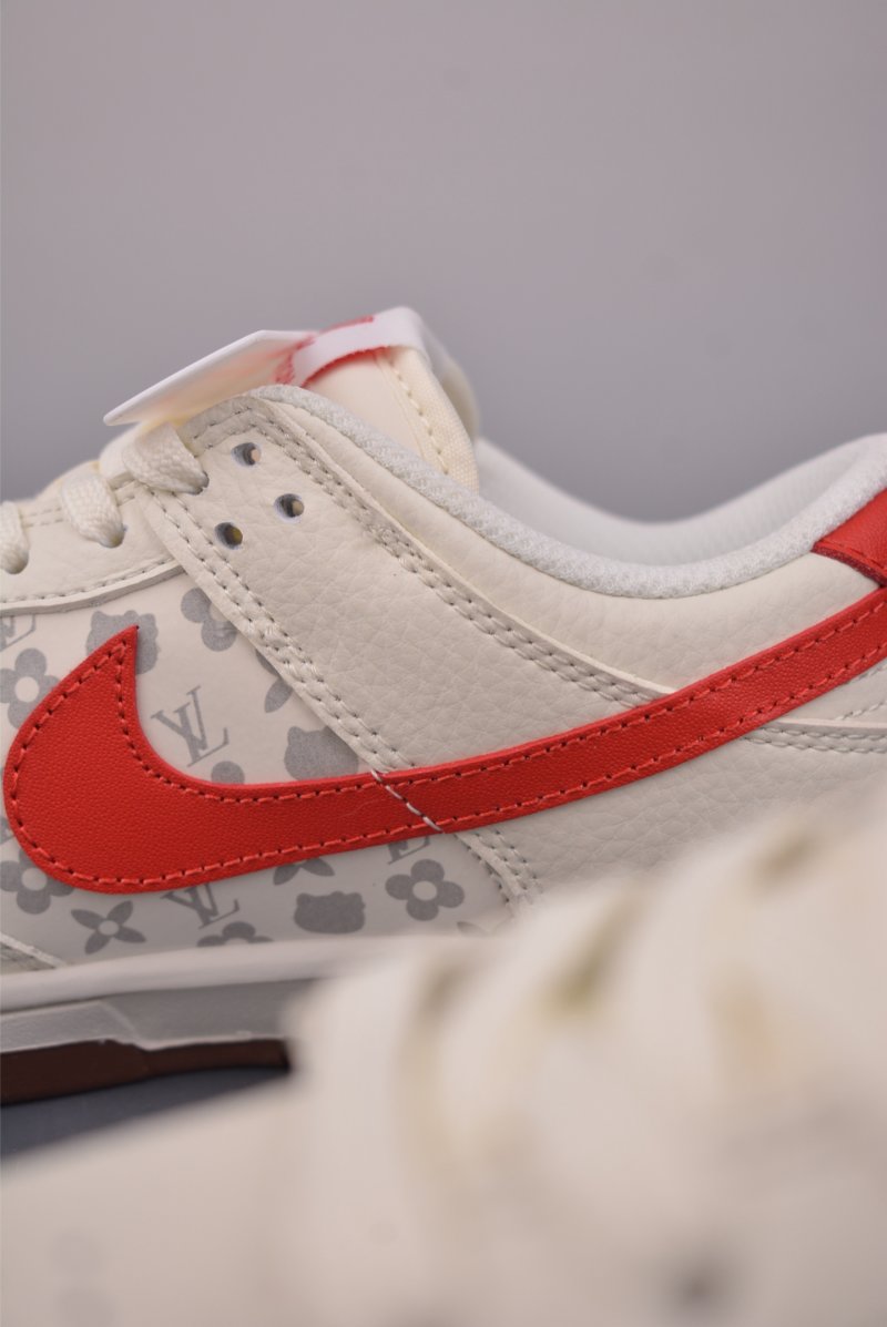 Nike SB Dunk Low 'LV' view