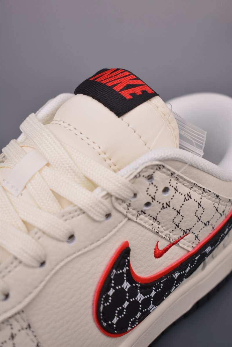 Nike SB Dunk Low 'MLB' view
