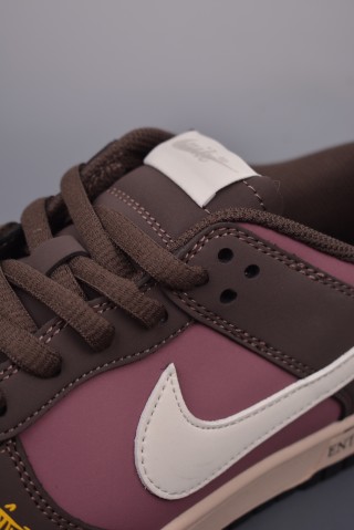 Nike SB Dunk Low 'Wudang' 'Brown / Red' view 7
