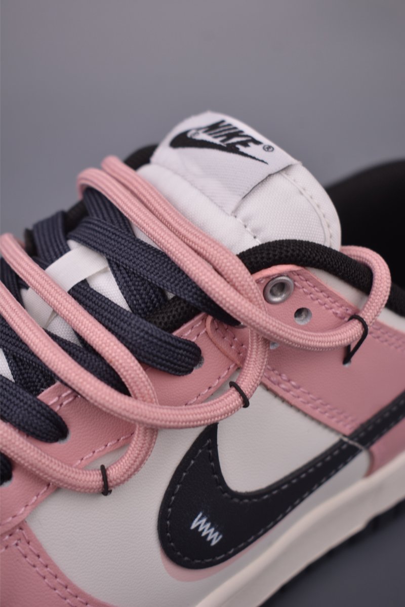 Nike SB Dunk Low 'Black / Pink' view