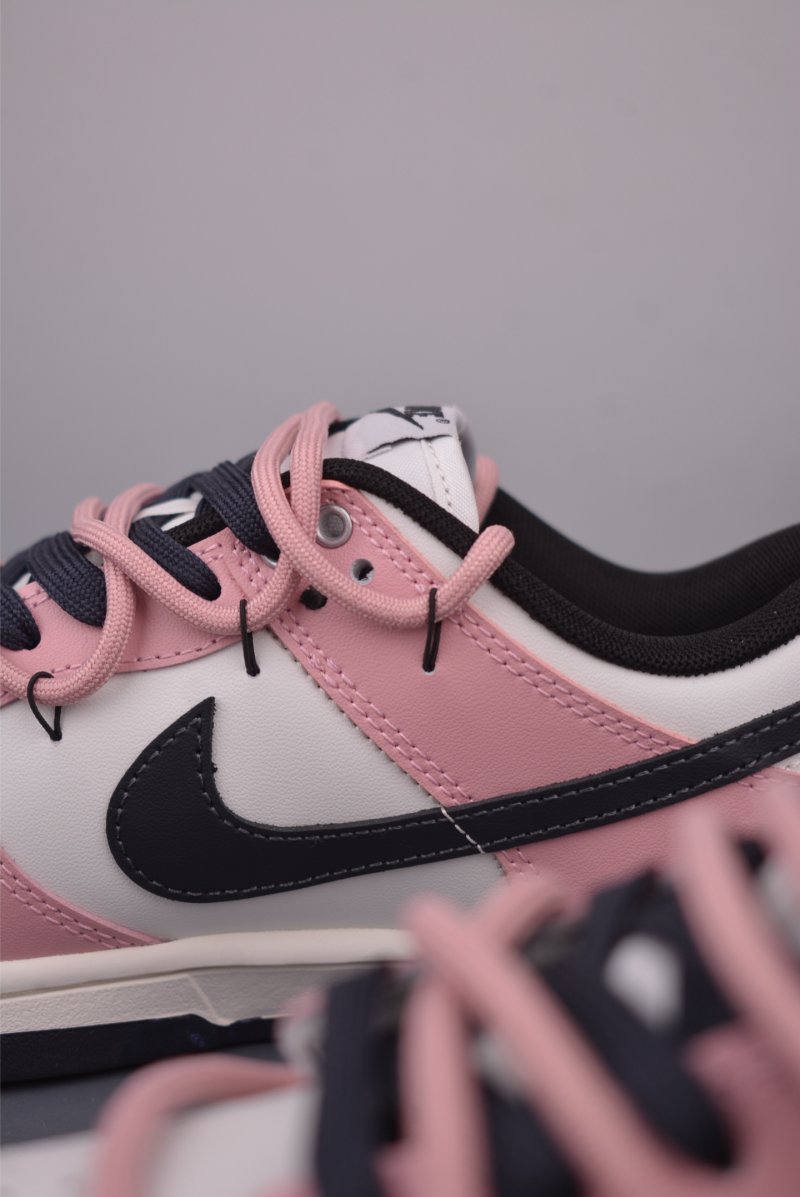 Nike SB Dunk Low 'Black / Pink' view