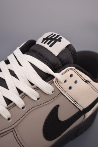 Nike SB Dunk Low 'UN' view 7