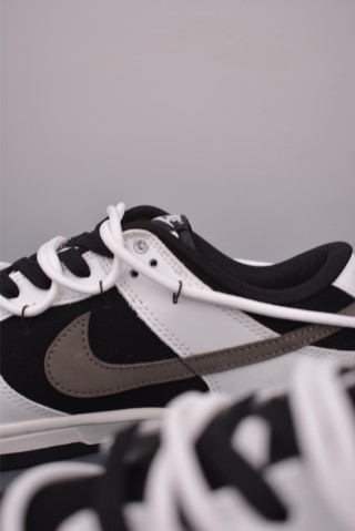 Nike SB Dunk Low view 8