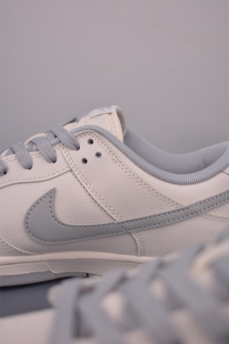 Nike SB Dunk Low 'White / Grey' view