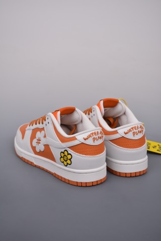 Nike Water The Plant Dunk Low 'Shroom' view 2