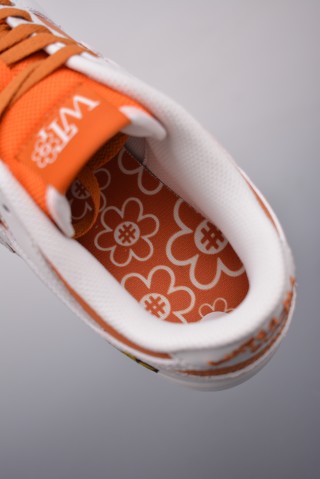Nike Water The Plant Dunk Low 'Shroom' view 9