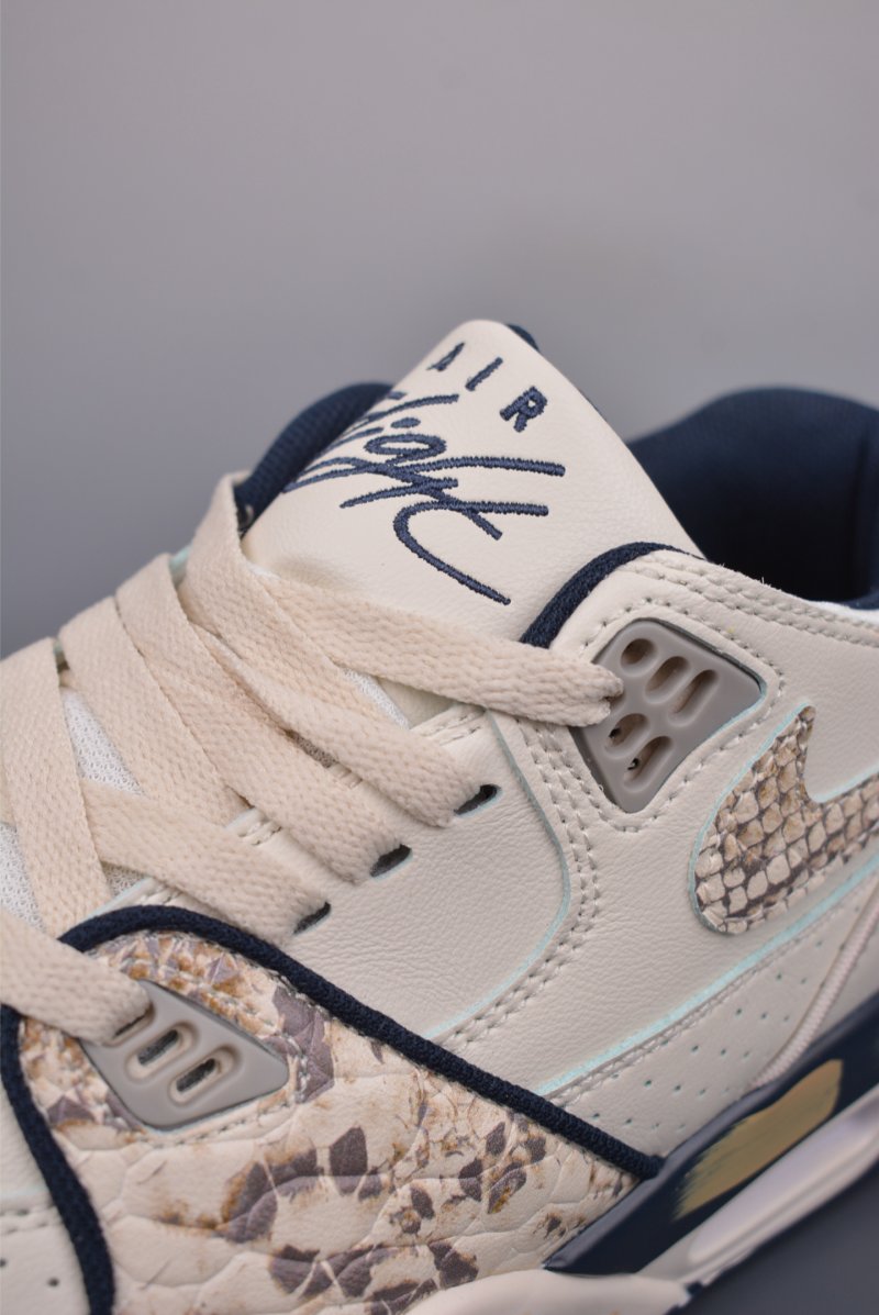 Nike Air Flight 89 view