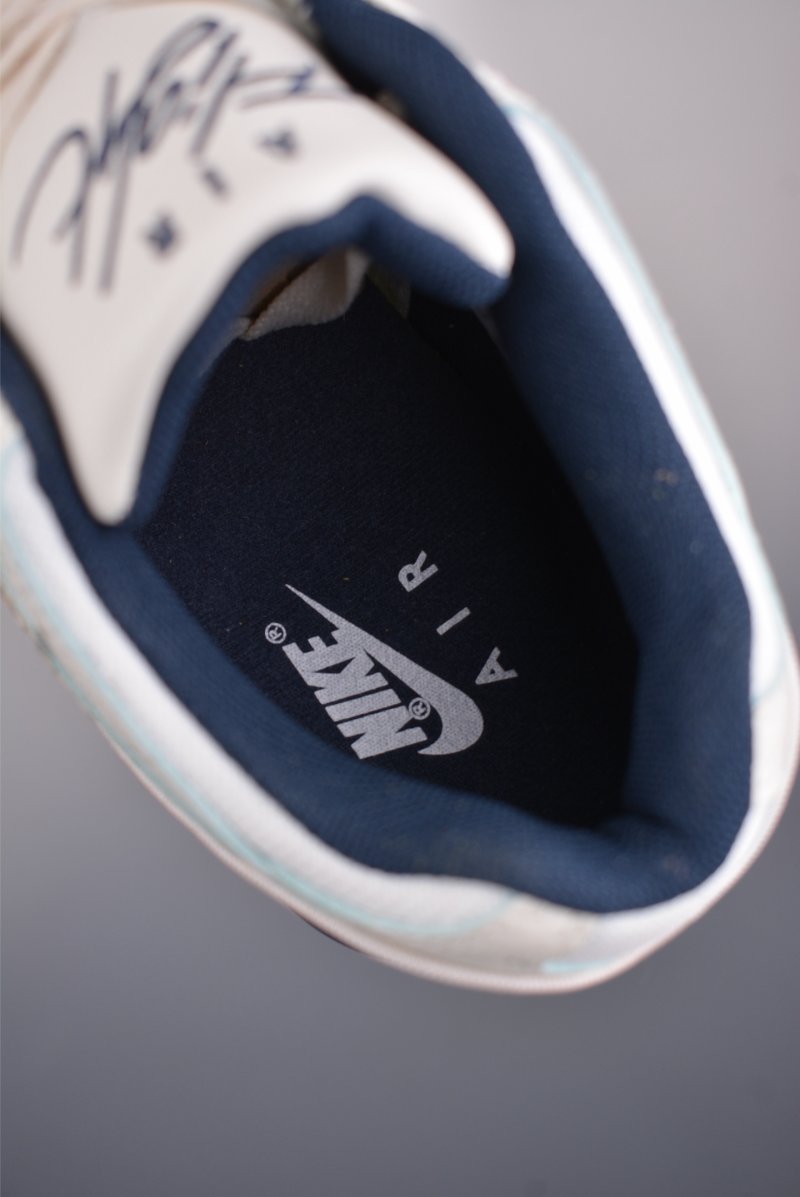 Nike Air Flight 89 view