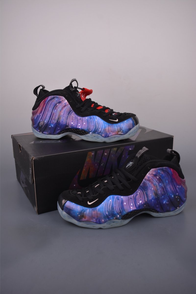 Nike Air Foamposite One 'Galaxy' view
