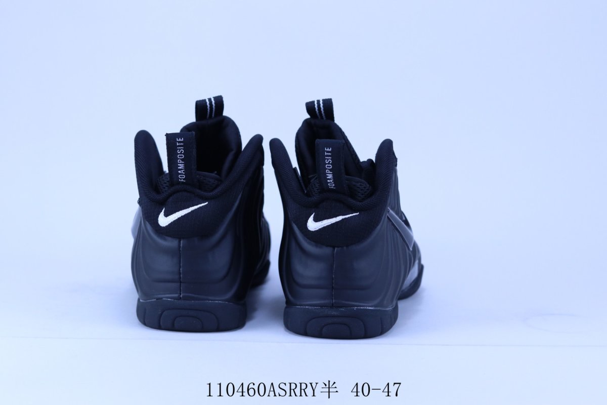 Nike Air Foamposite One XX view