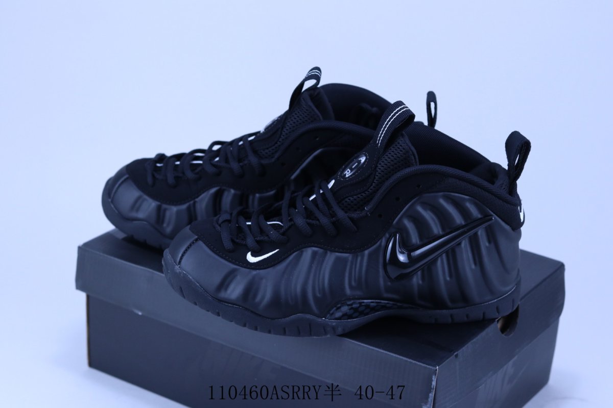 Nike Air Foamposite One XX view