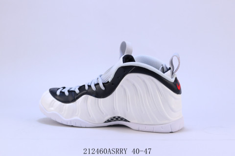 Nike Air Foamposite One XX view 2