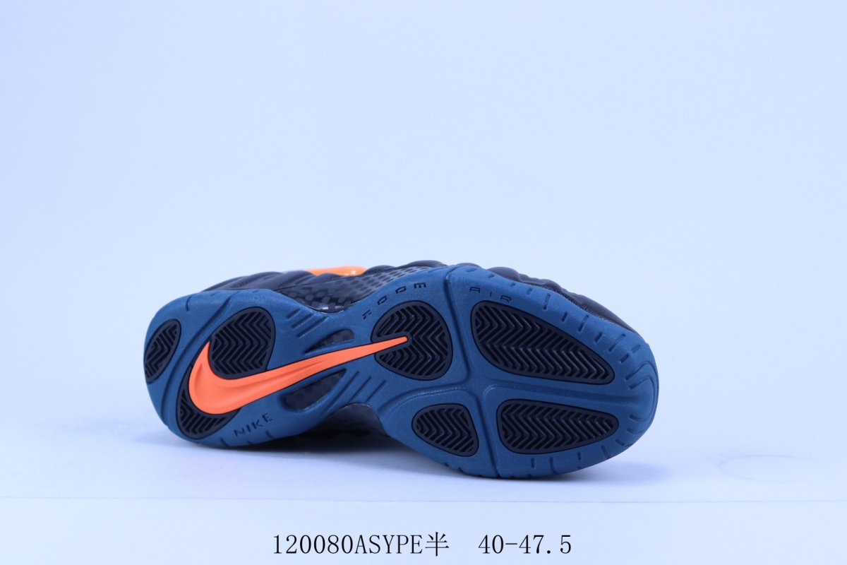 Nike Air Foamposite One XX view