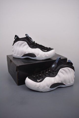 Nike Air Foamposite One view 5