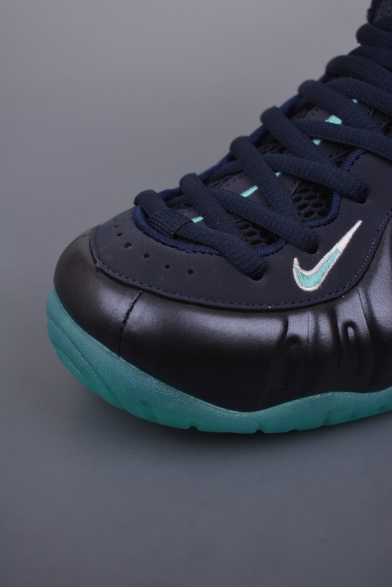 Nike Foamposite Pro 'Dark Obsidian' view