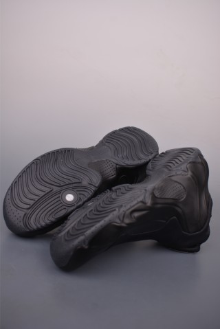 Nike Foamposite QS view 3