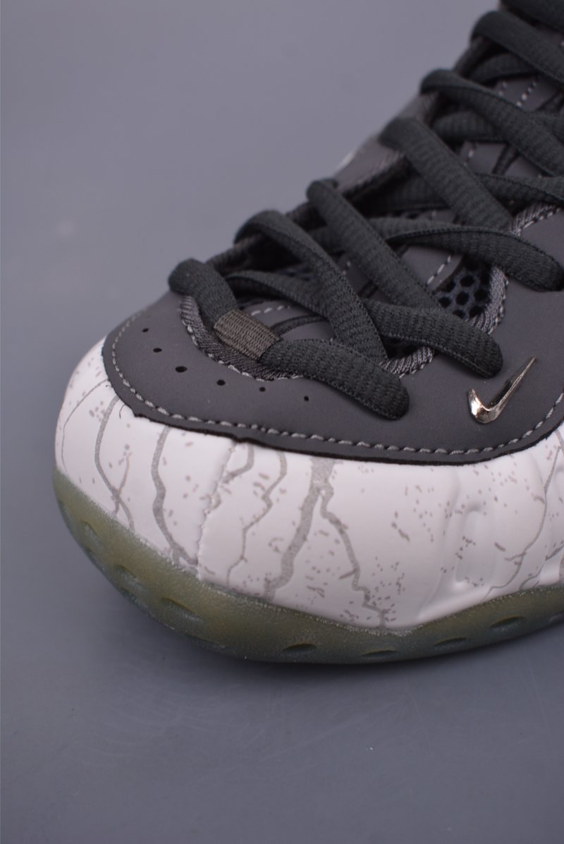 Tekken X Nike Air Foamposite One view
