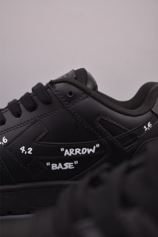 Off-White Out Of Office 'Arrows Zip-Tie' view 8