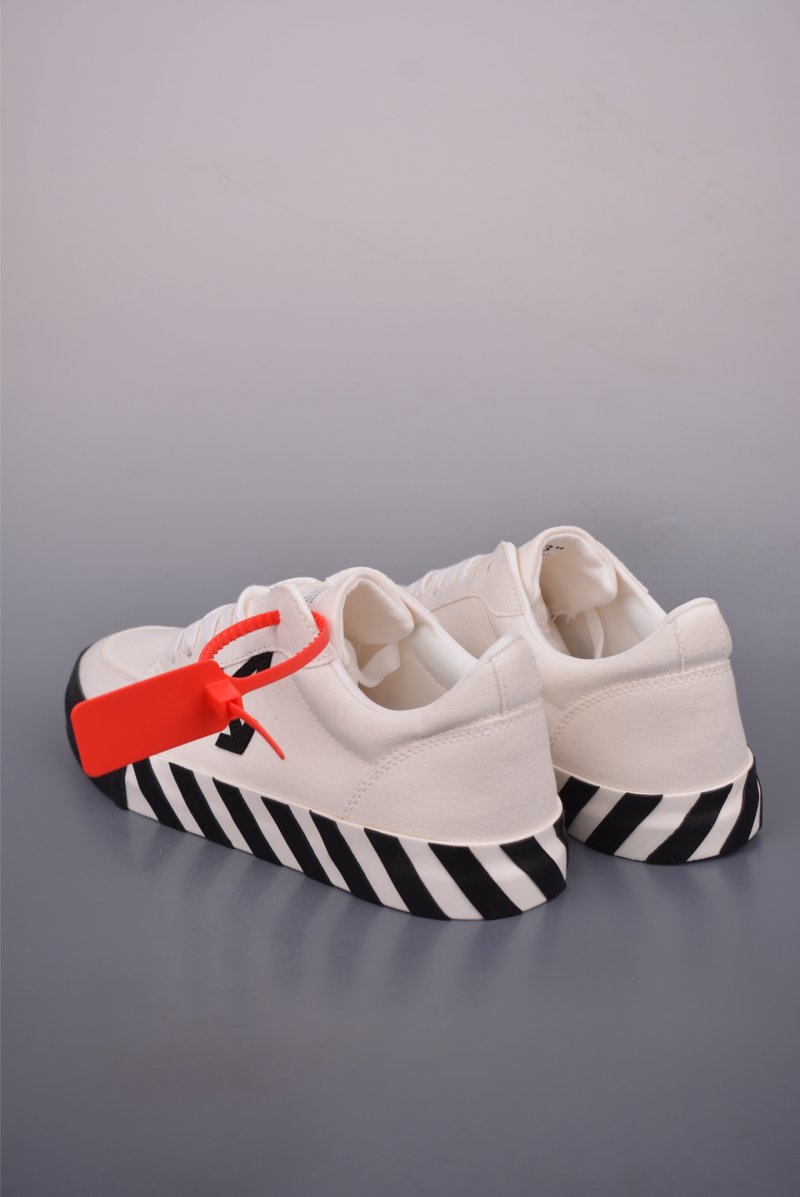 Off-White Vulcanised Low-Top view