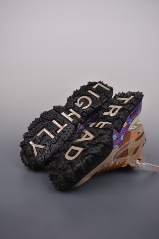 Off-White x Nike ACG Air Terra Forma view 3