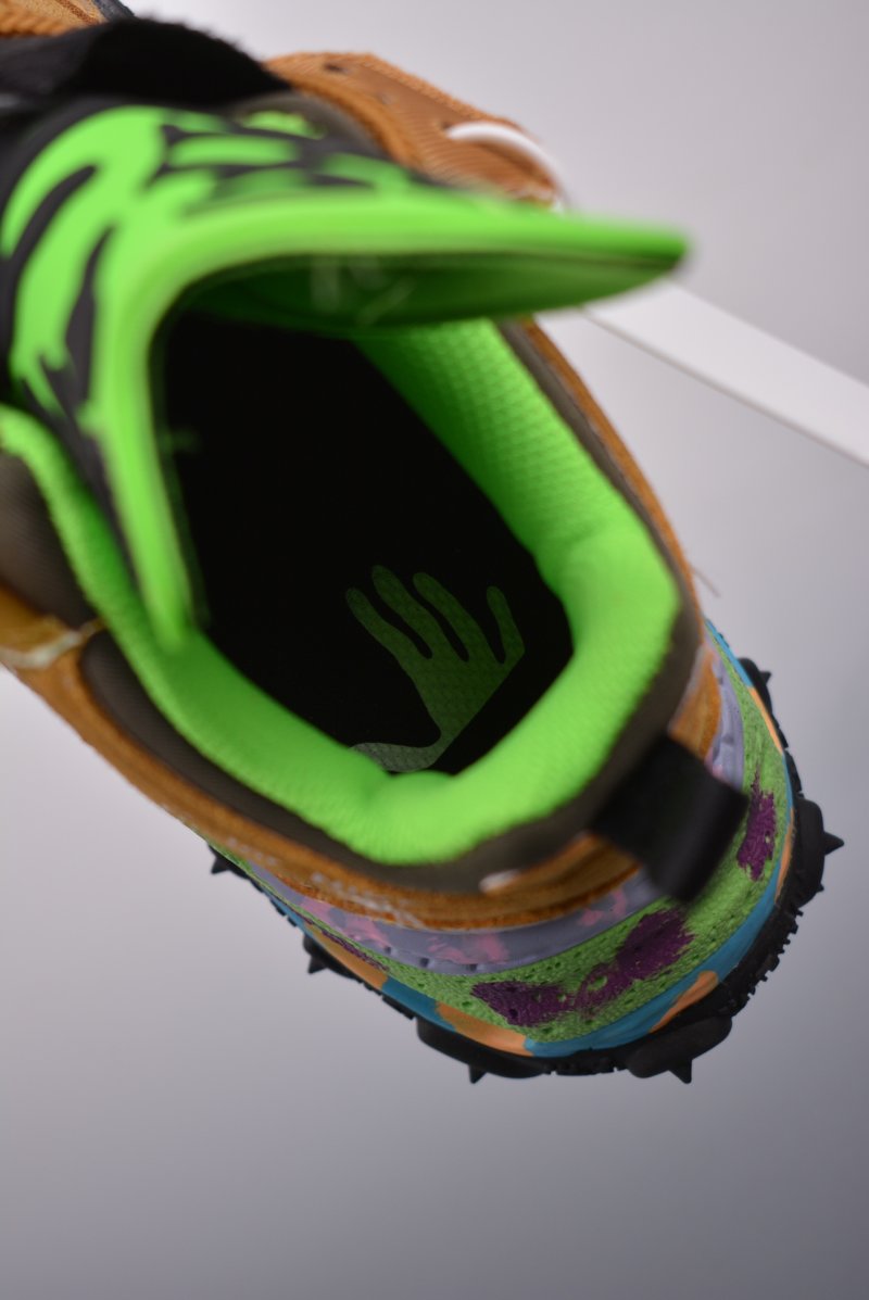 Off-White x Nike ACG Air Terra Forma view