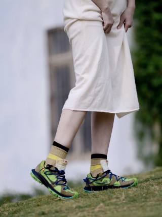 Off-White x Nike Zoom Terra Kiger 5 view 6