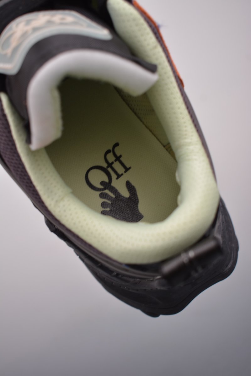 Off-White ODSY-1000 'White / Green' view