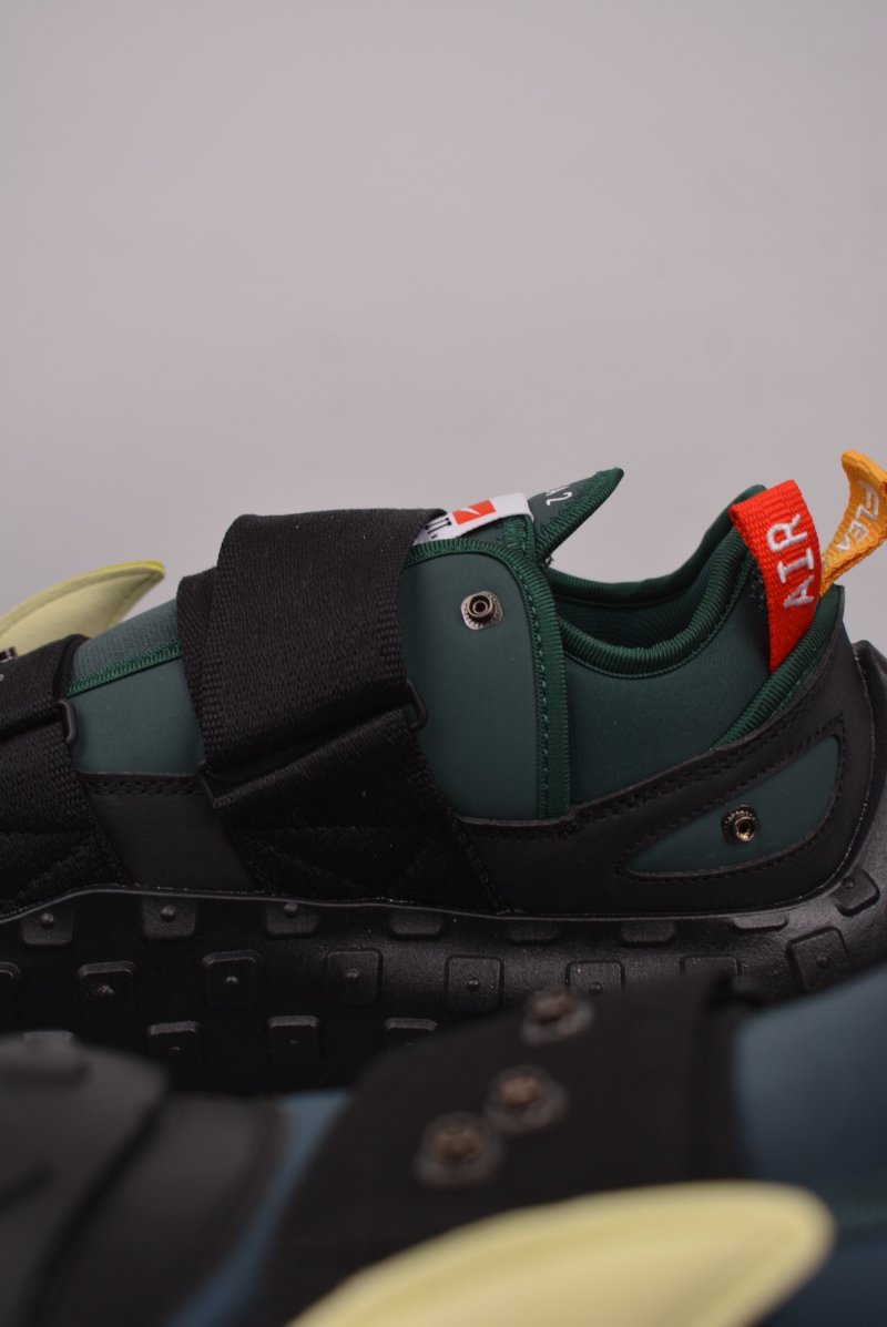 Cactus Plant Flea Market x Nike Air Flea 2 view