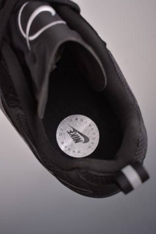Futura x Nike Jam view 9